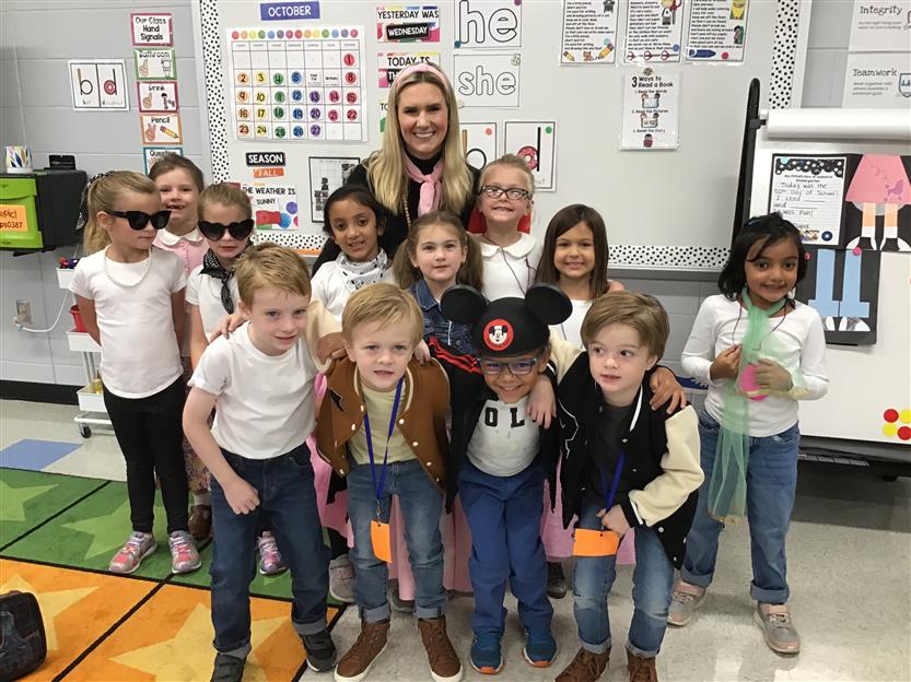 Elementary schools celebrate the 50th day of school
